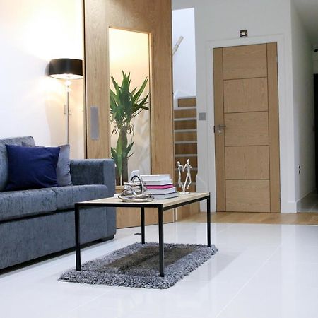 Lovely Studio Apartment With Access For Wheel-Chairs In Sydenham Лондон Екстериор снимка
