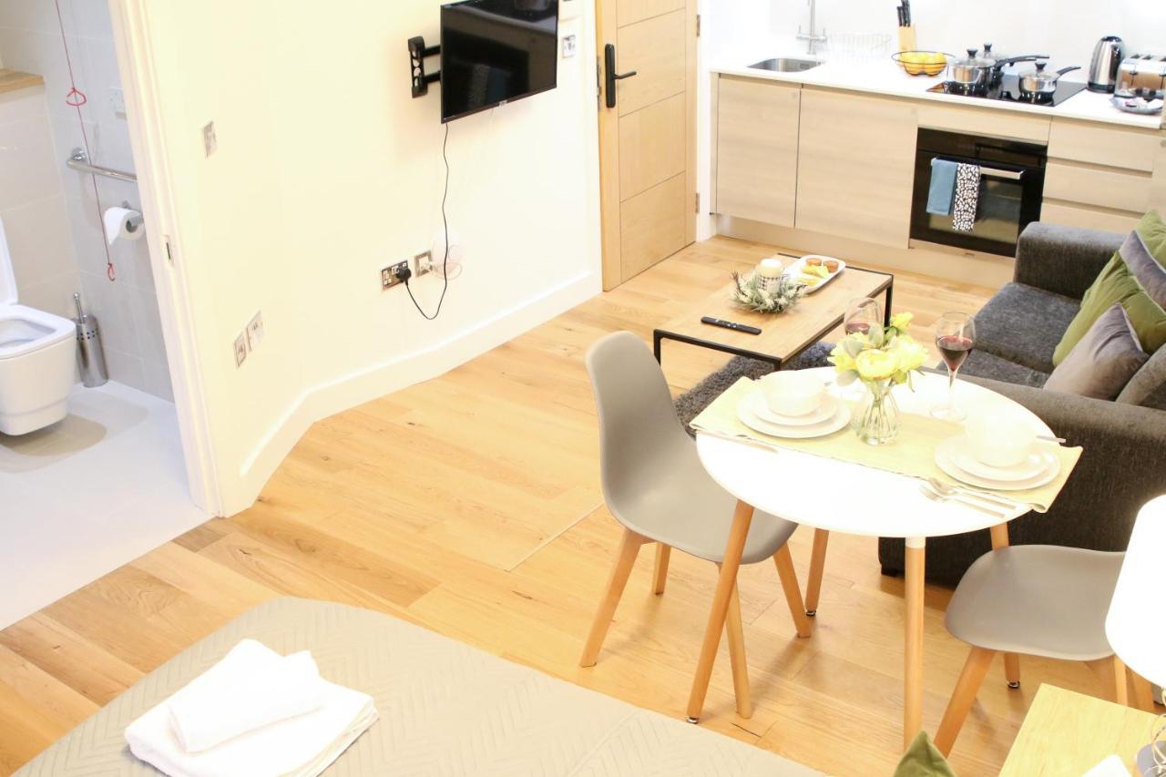 Lovely Studio Apartment With Access For Wheel-Chairs In Sydenham Лондон Екстериор снимка