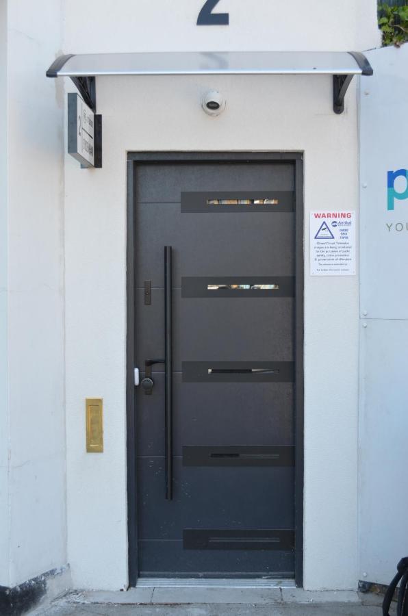 Lovely Studio Apartment With Access For Wheel-Chairs In Sydenham Лондон Екстериор снимка