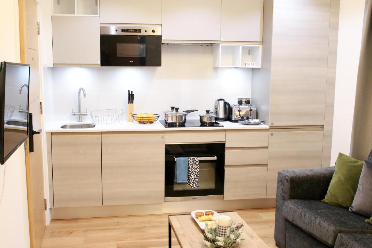 Lovely Studio Apartment With Access For Wheel-Chairs In Sydenham Лондон Екстериор снимка